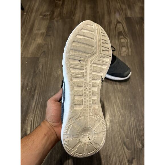 Under Armour Mojo Womens Shoe Sneakers Sz 9.5 Black 3019861-001 Running Athletic - Picture 7 of 9